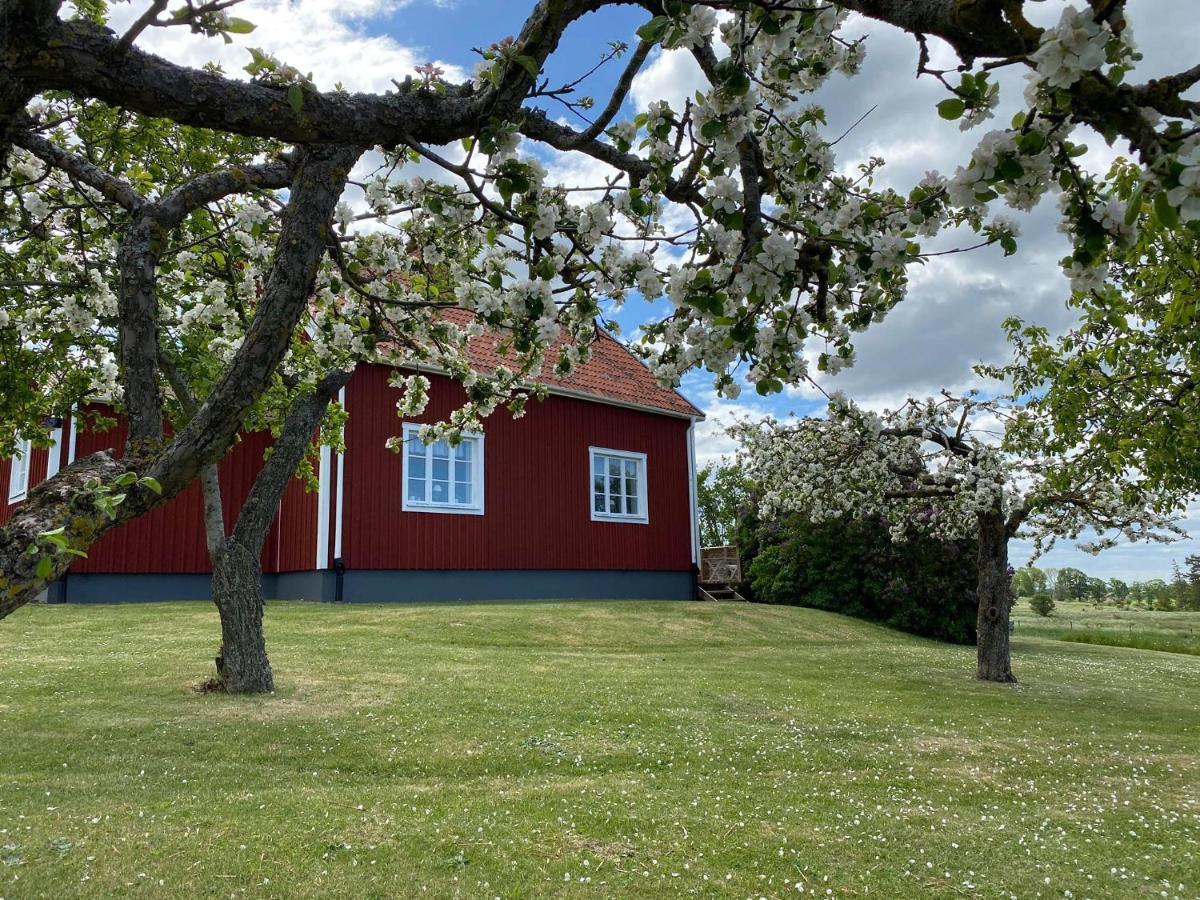 Stubbet - Charming - Newly Remade Villa Vadstena Exteriér fotografie